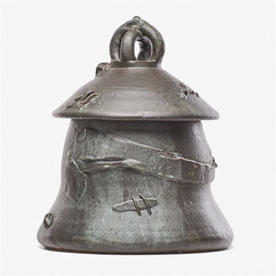 Ashanti lidded vessel, Alfred, NY, 1982