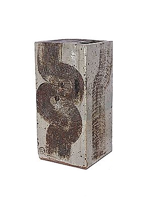 Sample artwork by Tim Morris (1941 - 1990), known for painting - View similar artists and auction records