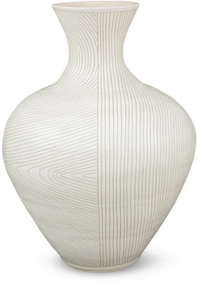 Sample artwork by Shio Kusaka (Born 1972), known for sculpture - View similar artists and auction records