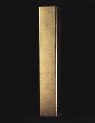 THE FIGURE OF THE FIRST QUESTION