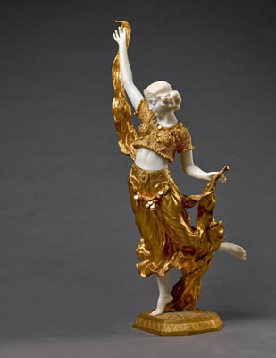 ORIENTAL DANCER