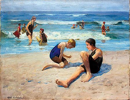 Jeunes garçons assis sur la plage.