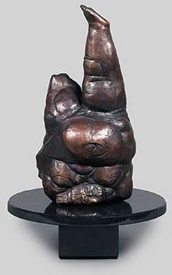 Sumoringer by Rolf Kuhrt - Auction record, sale price, and art valuation. Compare with similar artists and explore comparable artworks.