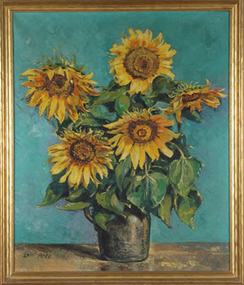 Sunflower still life by Lois Rapp - Auction record, sale price, and art valuation. Compare with similar artists and explore comparable artworks.