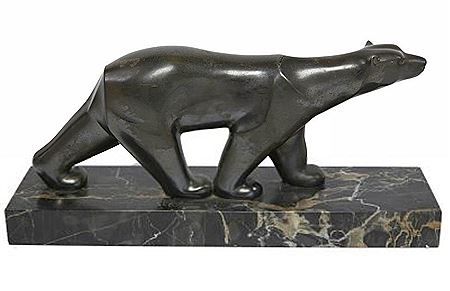 Ours polaire en marche by Georges Lavroff - Auction record, sale price, and art valuation. Compare with similar artists and explore comparable artworks.