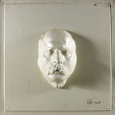 Portrait of Cesar Baldaccini: MASQUE AUTOPORTAIT