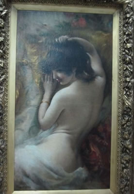 Femme nue de dos