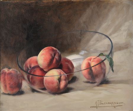 "Pêches dans coupe de verre"