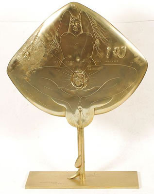 "La Raie Manta" by Pierre-Yves Tremois - Auction record, sale price, and art valuation. Compare with similar artists and explore comparable artworks.