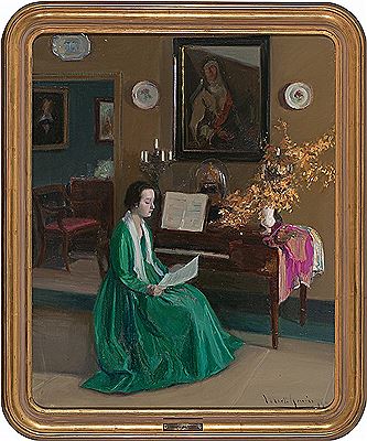 Joven en un interior