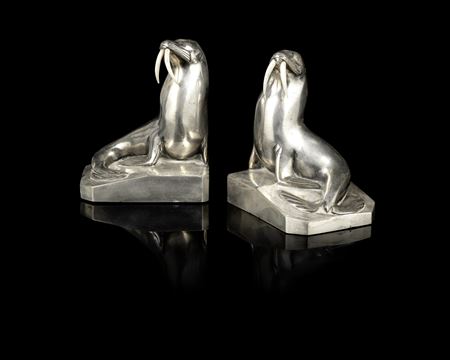 Walrus Bookends