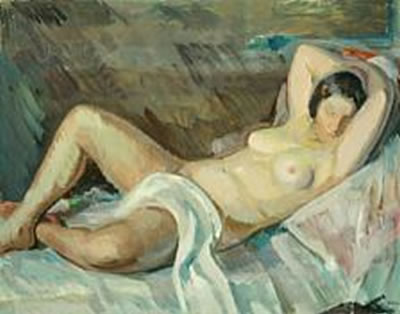 Resting nude beauty