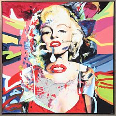 Marilyn Monroe by Guibin Zhu - Auction record, sale price, and art valuation. Compare with similar artists and explore comparable artworks.