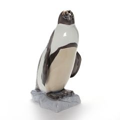 Porcelain figure in the shape of a penguin by Axel Locher - Auction record, sale price, and art valuation. Compare with similar artists and explore comparable artworks.