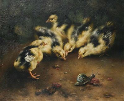 Poussins curieux près d'un escargot