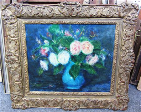Still life of a vase of flowers by Lucien Cahen-Michel - Auction record, sale price, and art valuation. Compare with similar artists and explore comparable artworks.