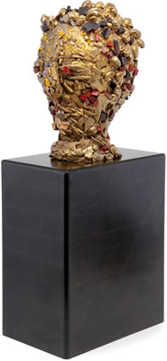 SIGNORE STRANO by Eila Hiltunen - Auction record, sale price, and art valuation. Compare with similar artists and explore comparable artworks.