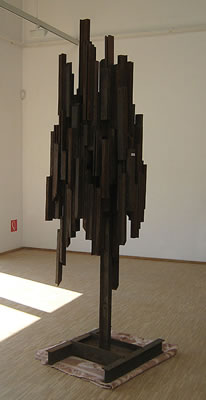 'Mendiant'. Abstracte sculptuur van gesoldeerd ijzer / Sculpture abstraite en fer soudé