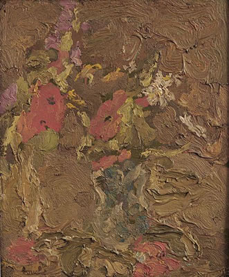 Bouquet rouge dans un vase bleu