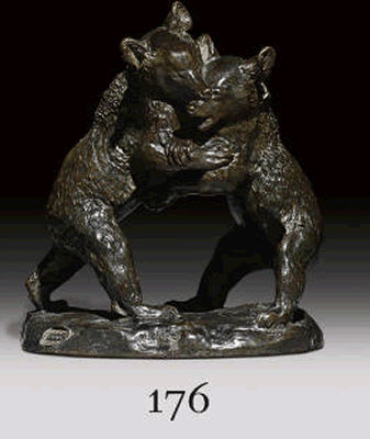 Fighting bear cubs