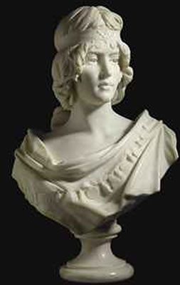 AN ITALIAN MARBLE BUST OF A MAIDEN