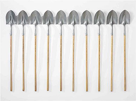 Palas por pistolas Shovels for Guns by Pedro Reyes - Auction record, sale price, and art valuation. Compare with similar artists and explore comparable artworks.