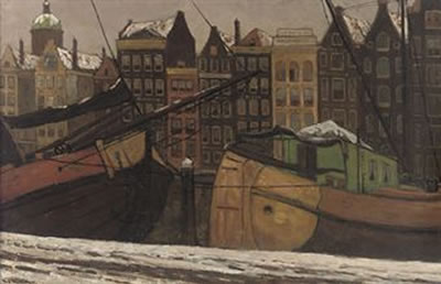 Damrak Amsterdam: moored boats in winter