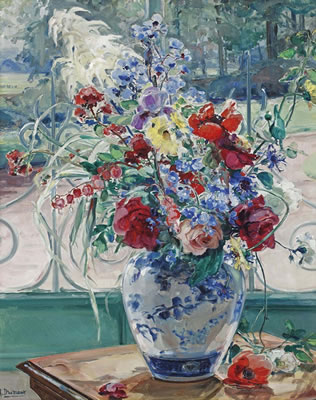 A colourful summer bouquet