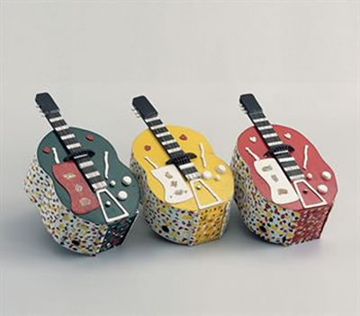 Mausemassengang (Multiple Mice Capture) by Andreas Slominski - Auction record, sale price, and art valuation. Compare with similar artists and explore comparable artworks.