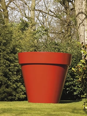 Pot sculpture