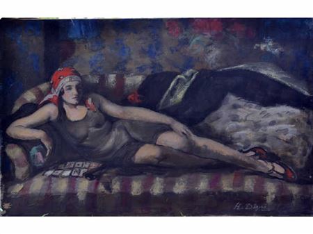 Jeune femme au canapé