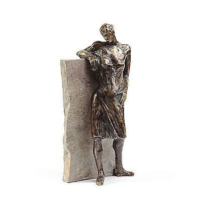 Kobieta wsparta o mur by Jacek Sarapata - Auction record, sale price, and art valuation. Compare with similar artists and explore comparable artworks.