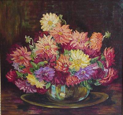 Floral Still Life by Sallie Mummert - Auction record, sale price, and art valuation. Compare with similar artists and explore comparable artworks.