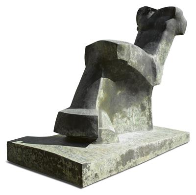 Grande Grembo by Mario Negri - Auction record, sale price, and art valuation. Compare with similar artists and explore comparable artworks.