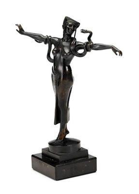 Snake dancer