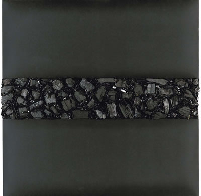 Pittura nera by Ivan Barlafante - Auction record, sale price, and art valuation. Compare with similar artists and explore comparable artworks.
