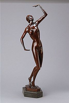 Standing female nude