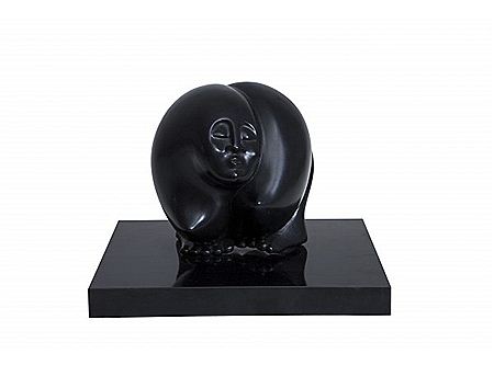 Sitting figure