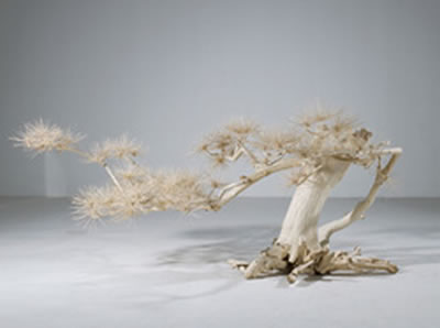 Sample artwork by Jinsong Shi (Born 1969), known for sculpture - View similar artists and auction records