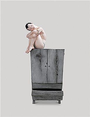 Sample artwork by Nv Jin (Born 1984), known for sculpture - View similar artists and auction records