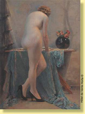 Jeune femme nue de dos