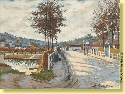Promenade sur le pont ensoleillé