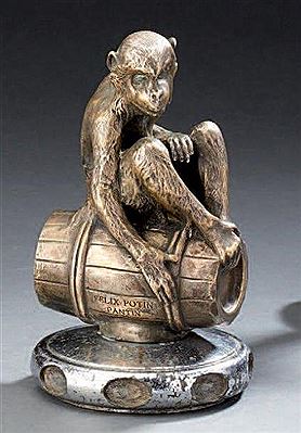 "Singe sur tonneau"