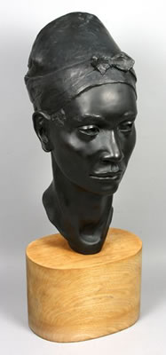 Estelle Austin - artist photo