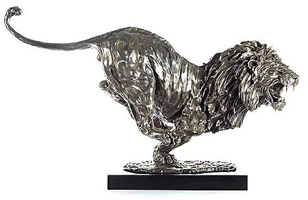 LION CHASSANT