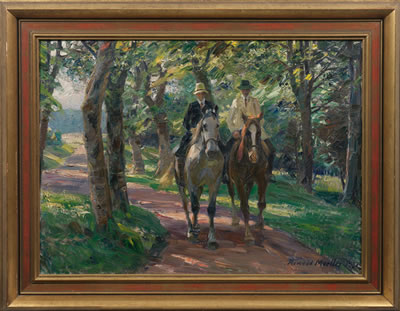 Zwei Reiter auf einem Waldweg