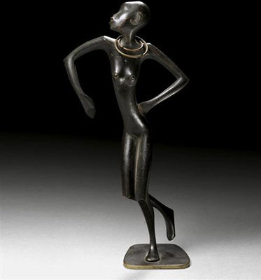 PETITE SCULPTURE
