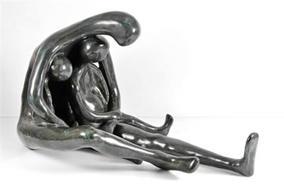 Padre e hijos by Carol Miller - Auction record, sale price, and art valuation. Compare with similar artists and explore comparable artworks.