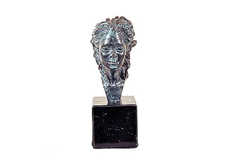 Busto femenino.