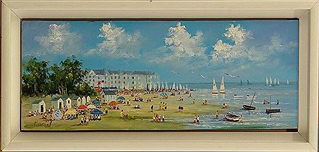Vue d'une plage animée
